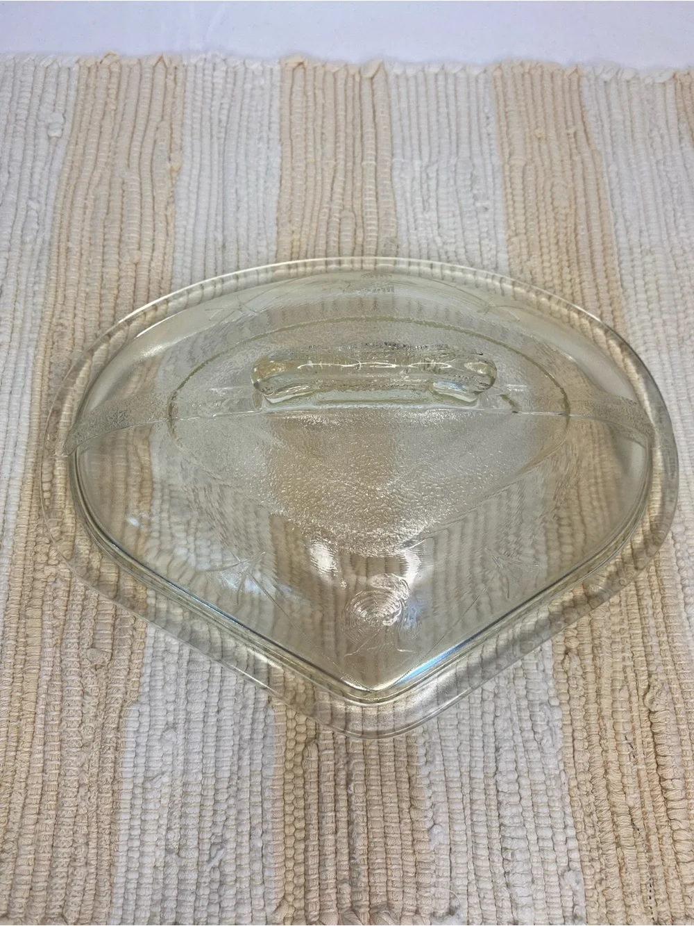 VTG GUARDIAN SERVICE COOKWARE HEART SHAPED w/GLASS LID HAMMERED ALUMINUM 2 QTS